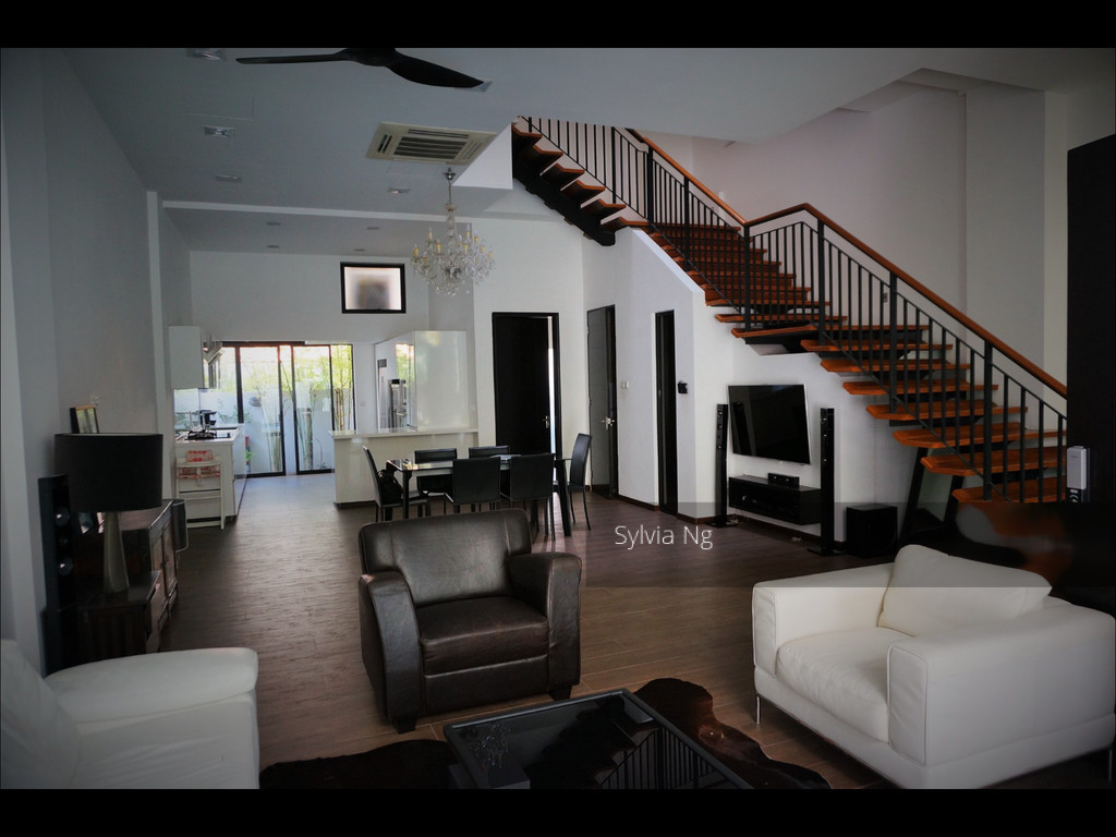 Joo Chiat Place (D15), Terrace #136970132